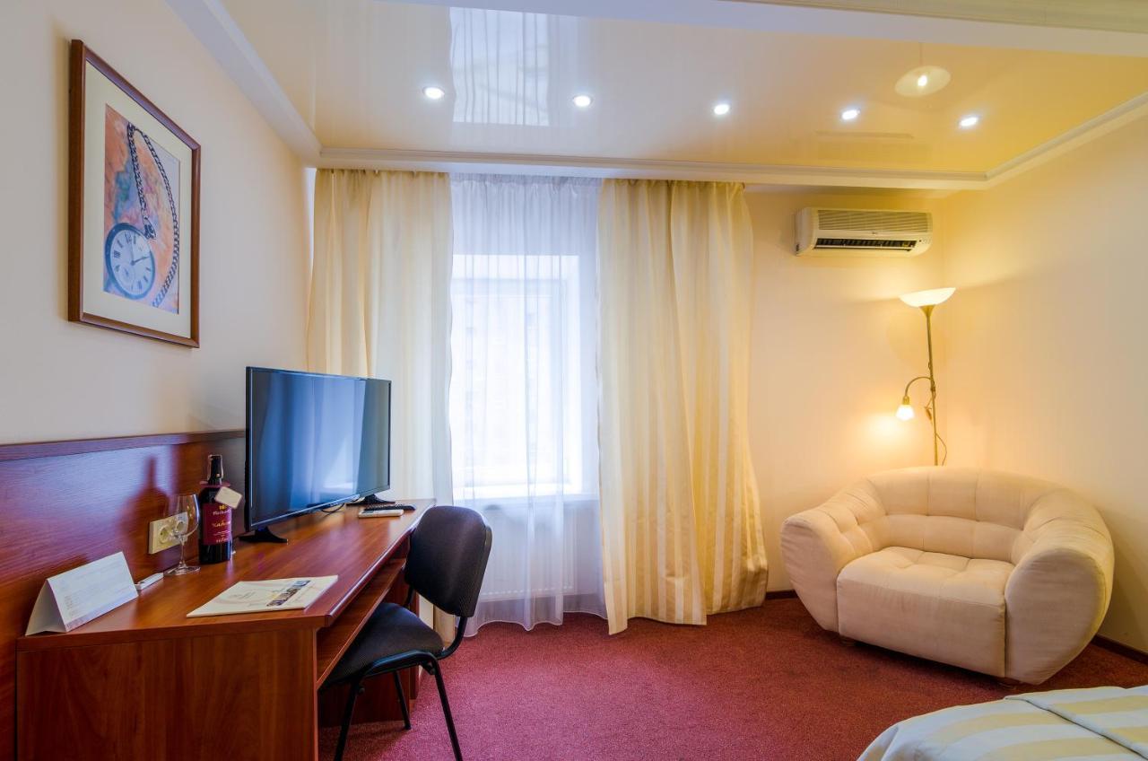 Raziotel Krywyj Rih Exterior foto