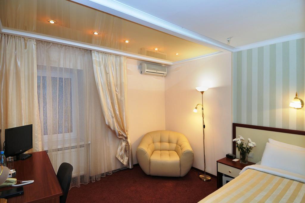 Raziotel Krywyj Rih Exterior foto